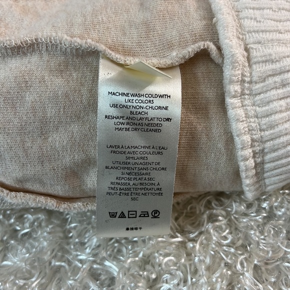 Anthropologie Ivory color oversized cardigan size xs - Picture 16 of 16